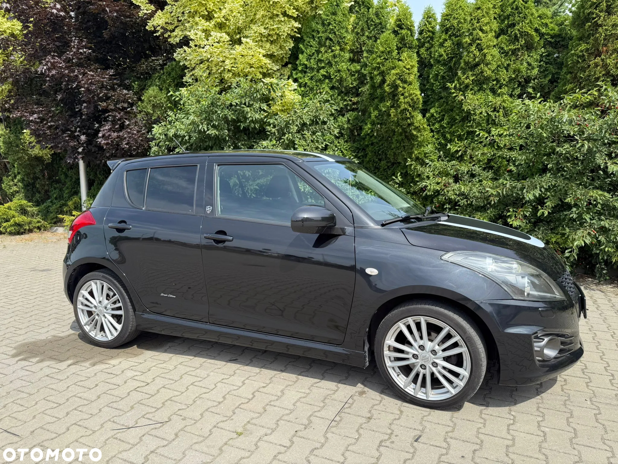 Suzuki Swift 1.6 Sport - 11