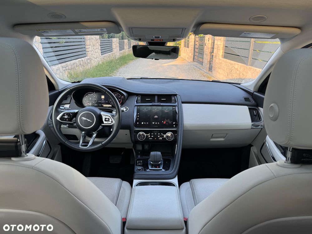 Jaguar E-Pace 2.0 i4P AWD - 7