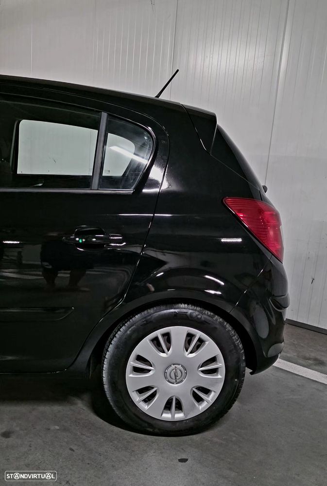 Opel Corsa 1.2 Cosmo - 5