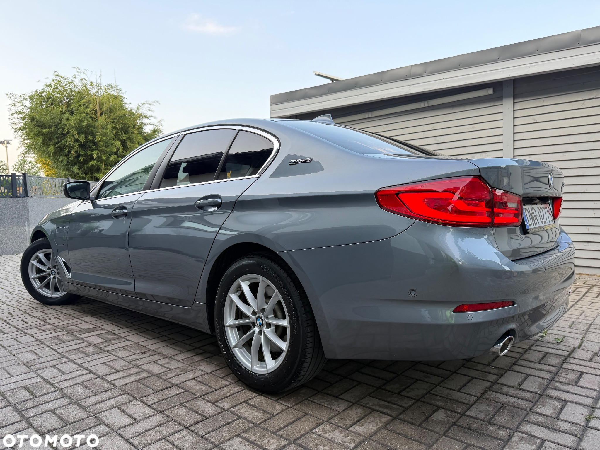 BMW Seria 5 530e sport - 3