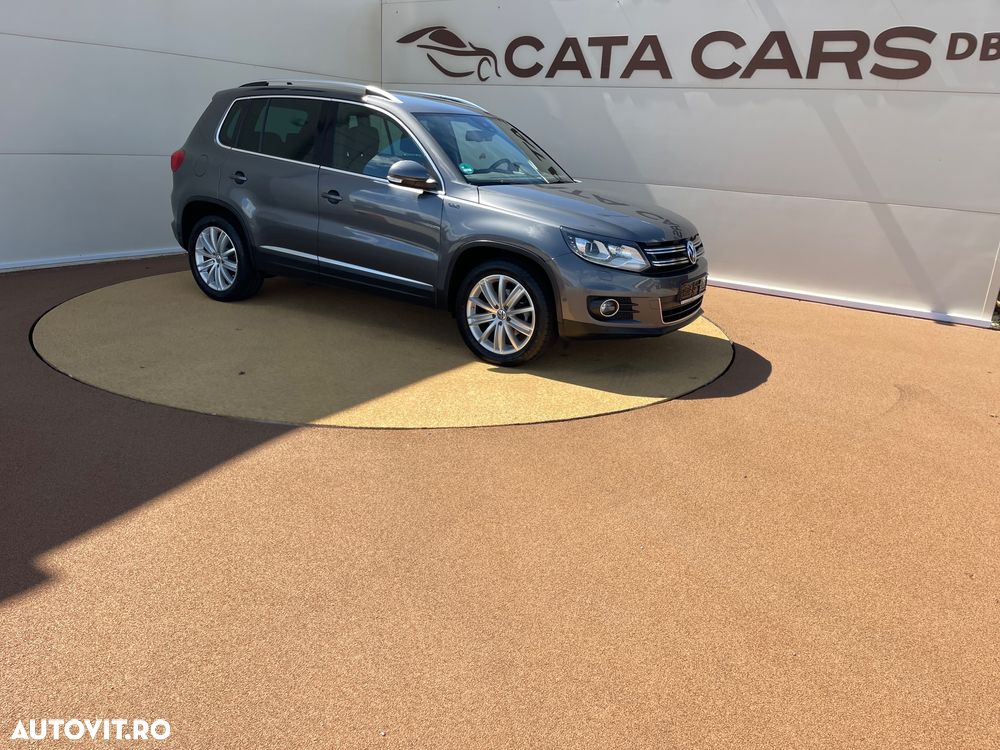 Volkswagen Tiguan 2.0 TDI SCR BlueMotion Technology Lounge Sport & Style - 18