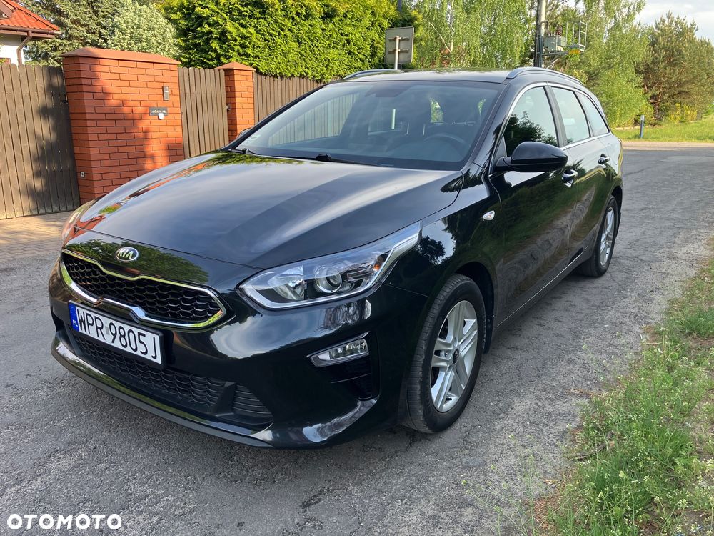 Kia Ceed 1.6 CRDi mHEV Business Line - 1