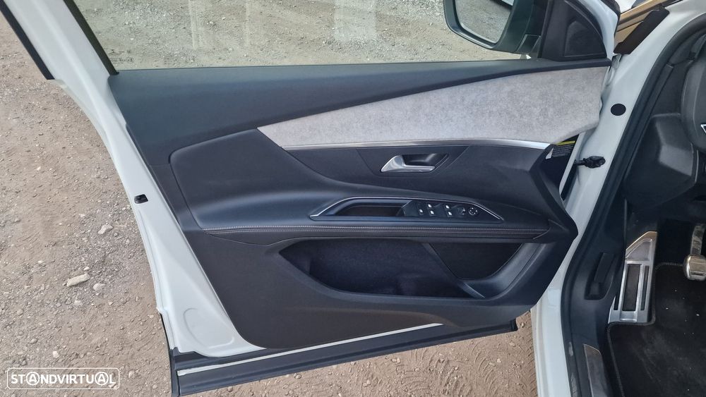 Peugeot 5008 1.5 BlueHDi GT - 15