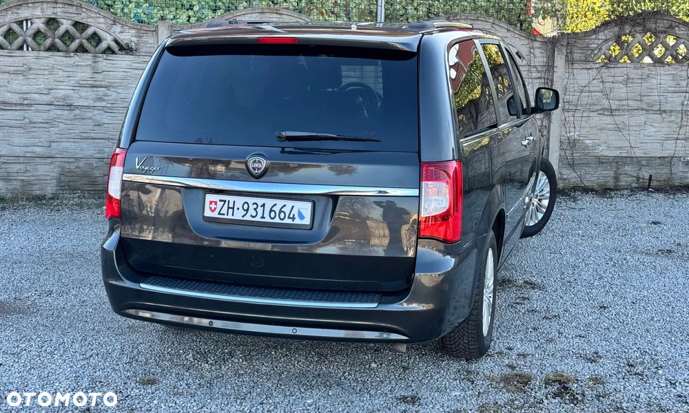 Lancia Voyager 2.8CRD Platinum - 18