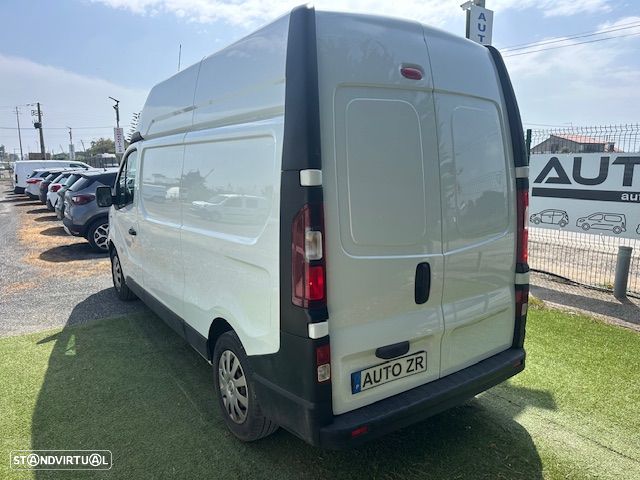 Renault TRAFIC L2H2 2.0 DCI 145 CV - 4