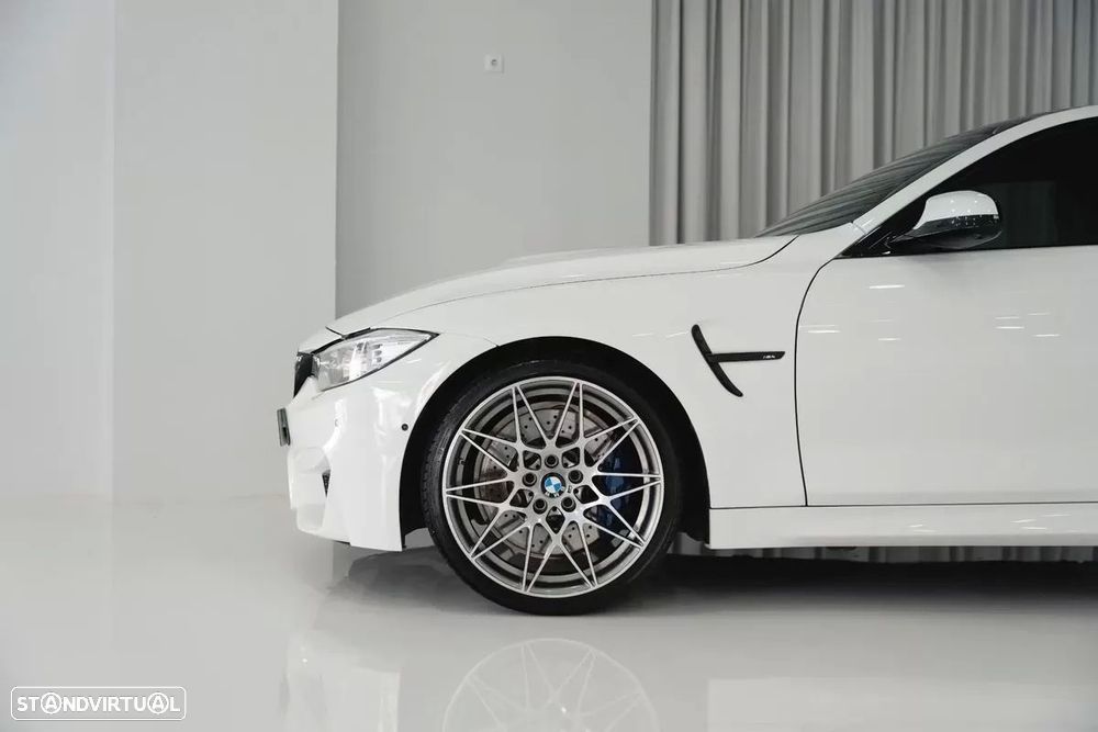 BMW M4 - 13