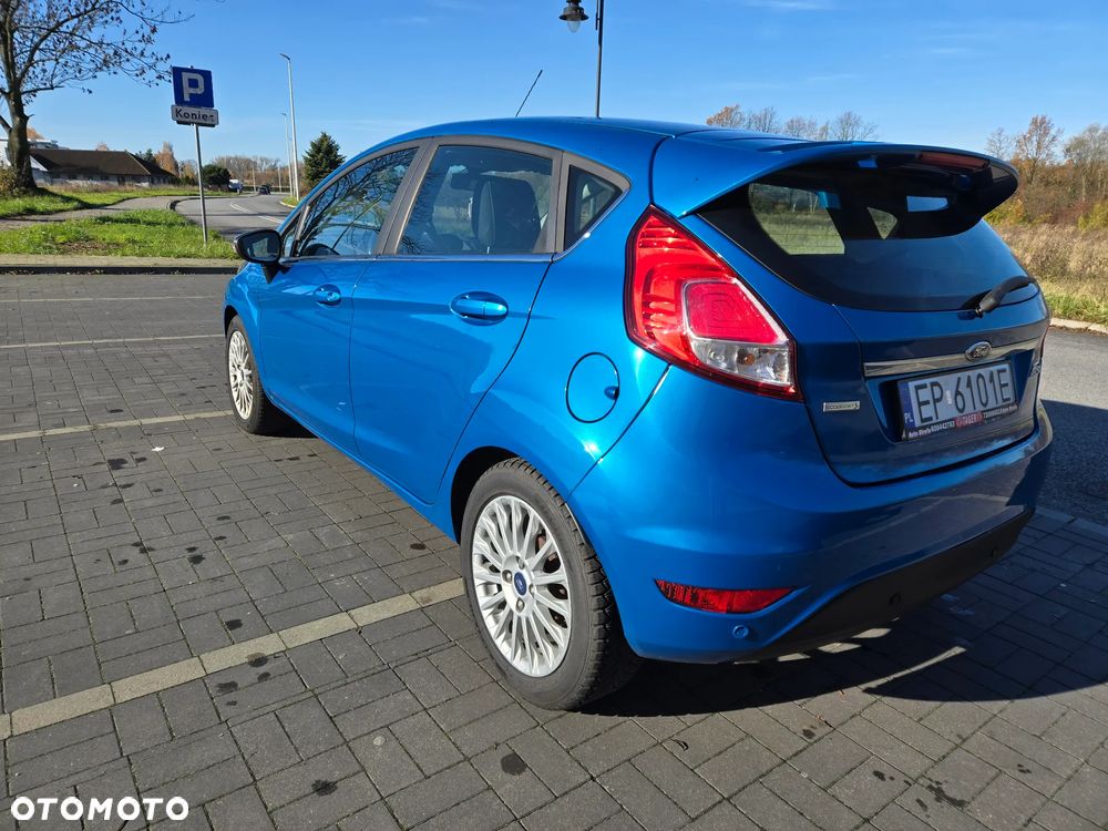 Ford Fiesta - 8