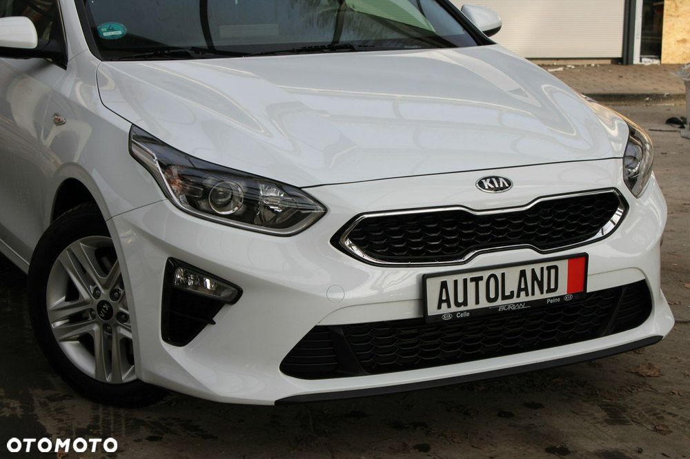 Kia Ceed 1.4 T-GDI L Business Line - 17