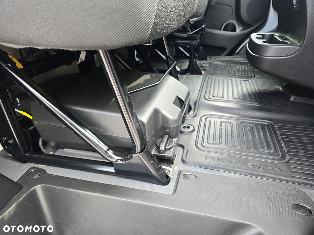 Toyota PROACE MAX L3H2 2.2_D4D 140KM Salon PL F-Vat 23% - 35