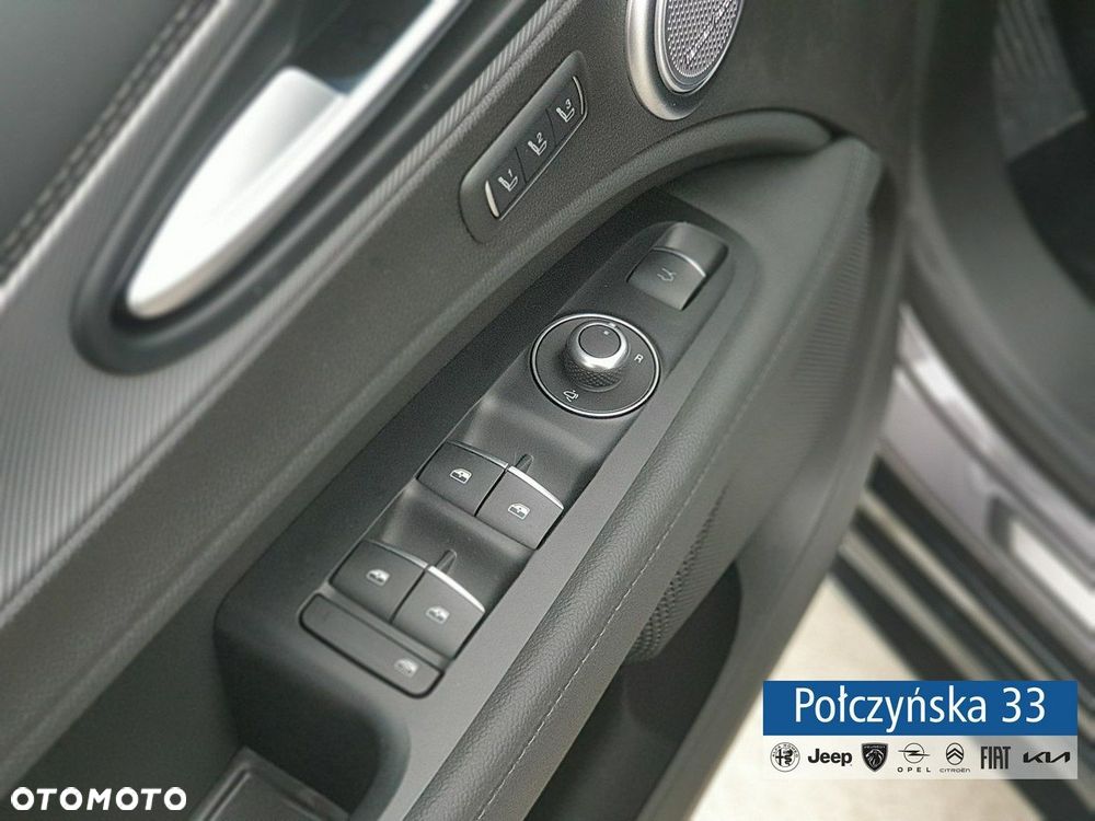 Alfa Romeo Stelvio - 14