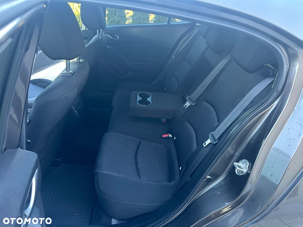 Mazda 3 1.5 D Skyenergy - 10