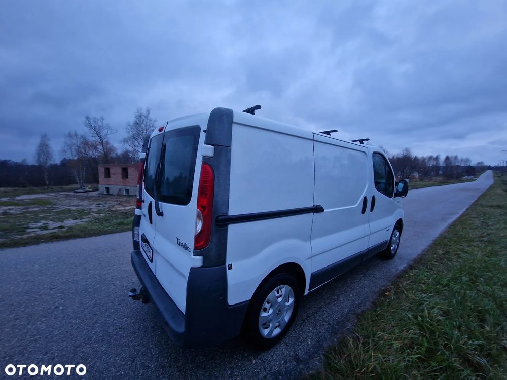 Renault Trafik - 18