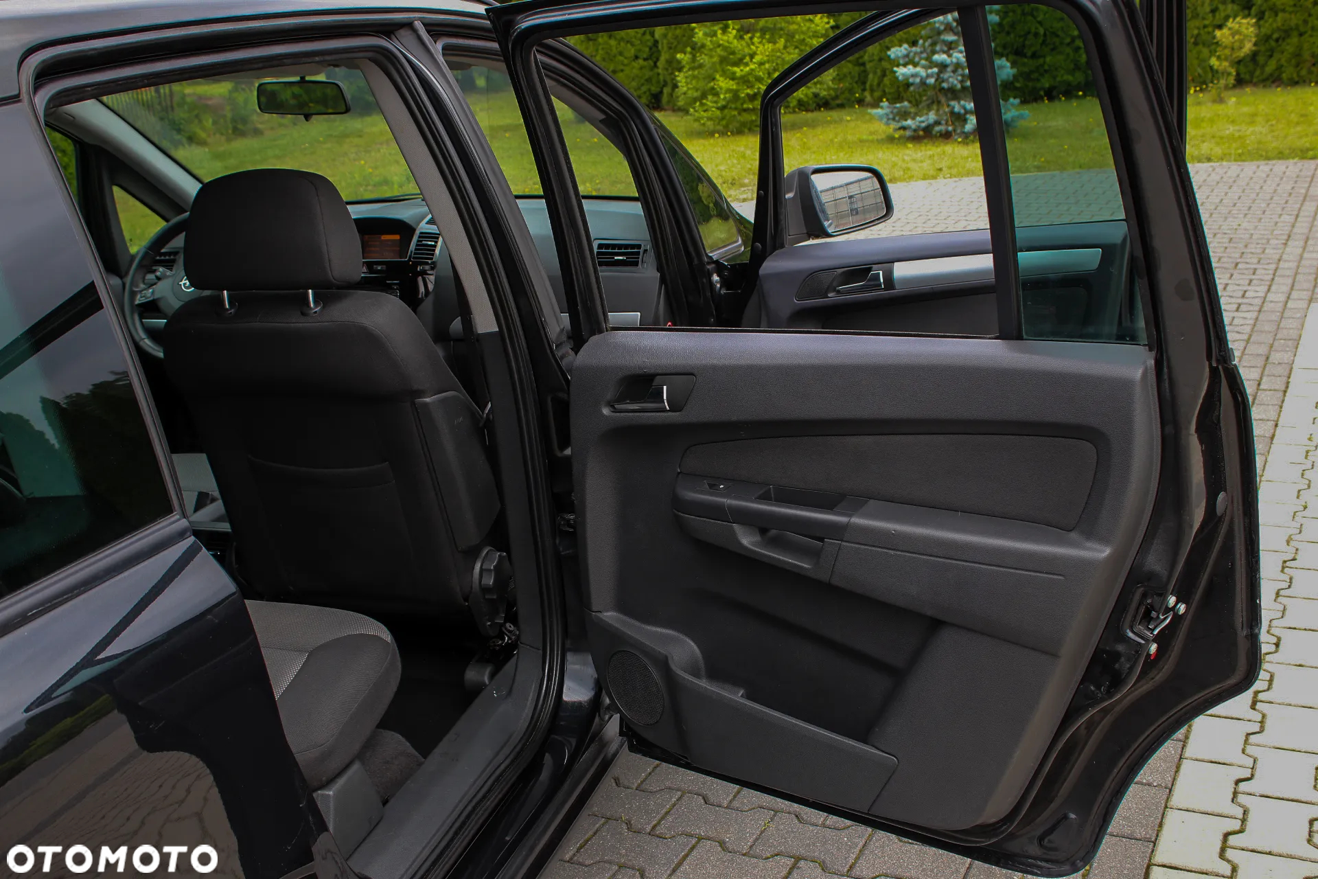 Opel Zafira 1.8 Navi - 23