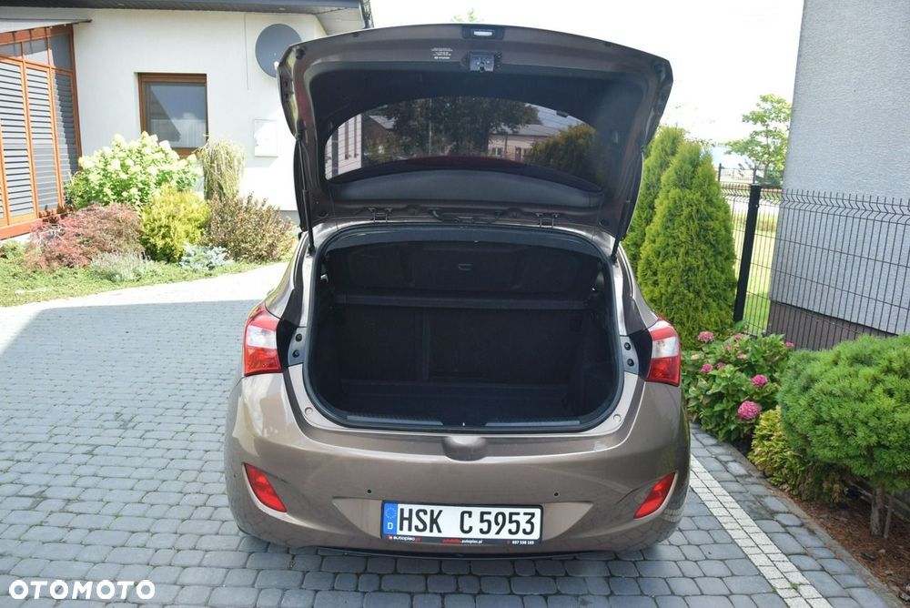Hyundai i30 1.4 Premium - 15