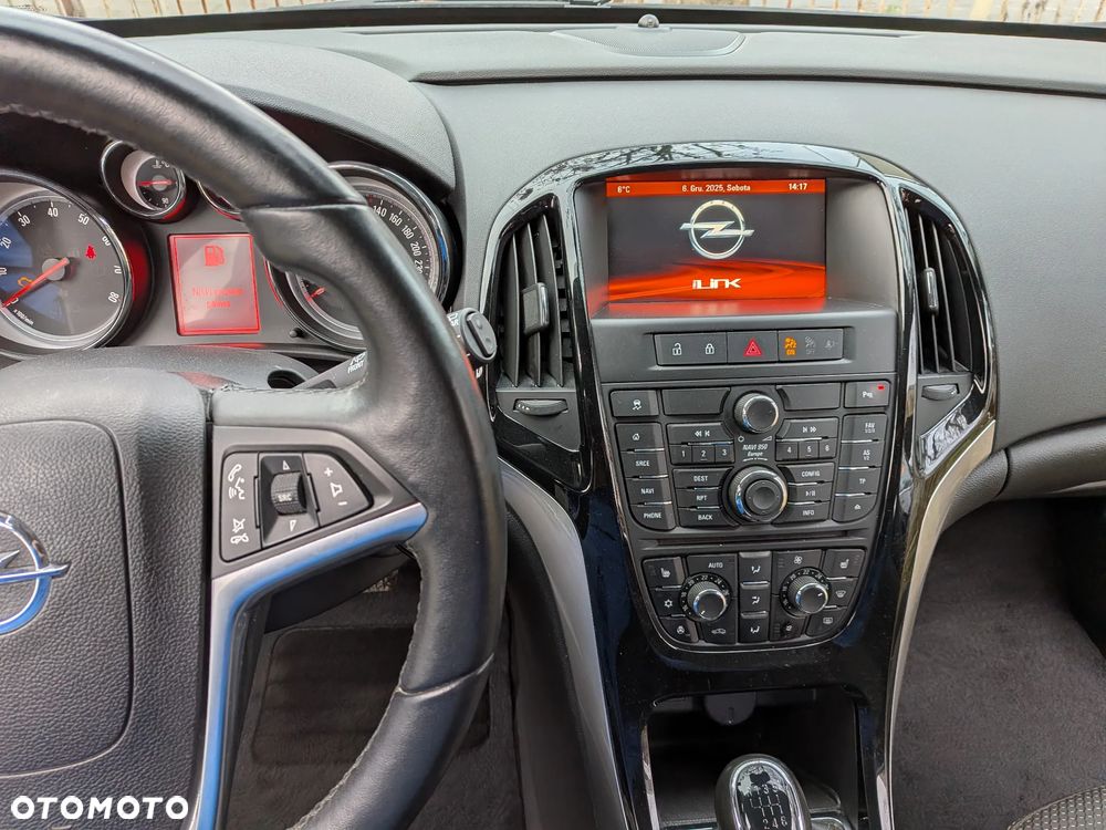 Opel Astra 1.4 Turbo Selection - 21