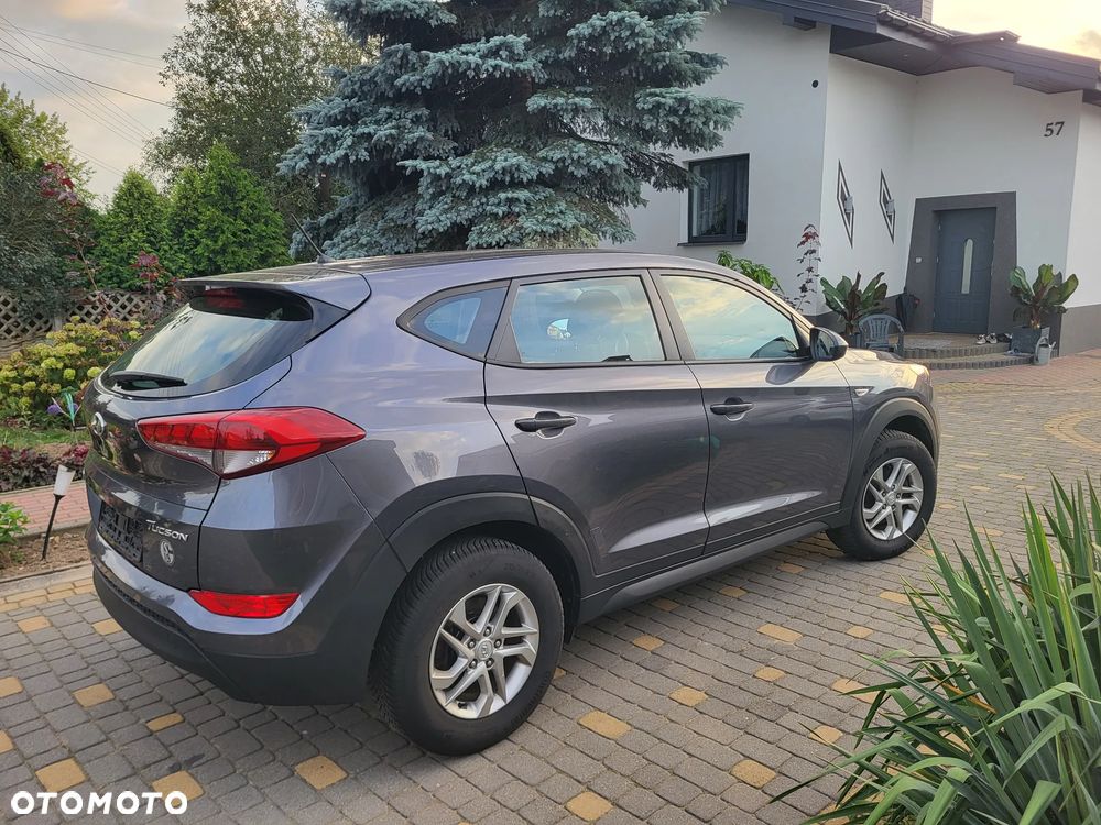 Hyundai Tucson 1.6 GDI BlueDrive Classic 2WD - 27