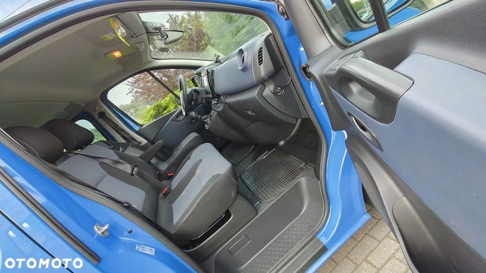 Opel Vivaro - 7