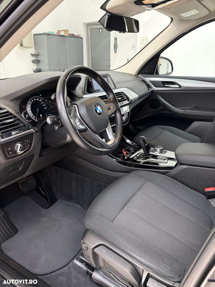 BMW X3 xDrive20d AT Standard - 13