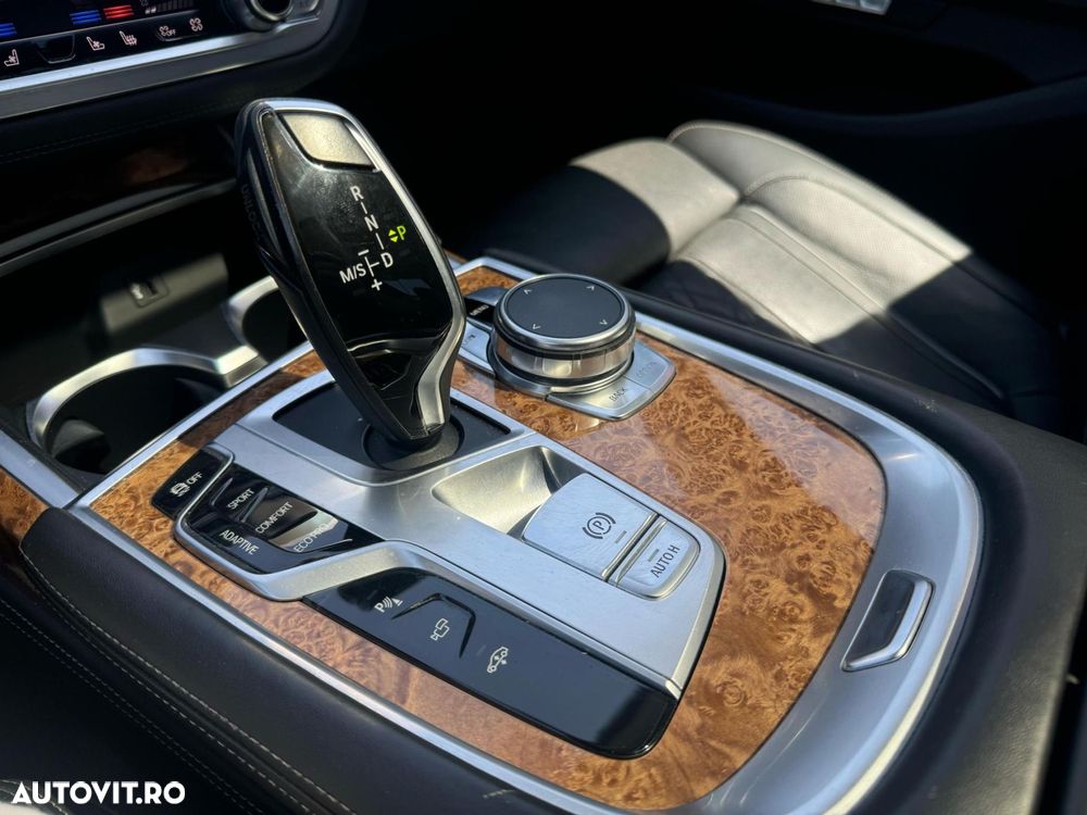 BMW Seria 7 740d xDrive - 8