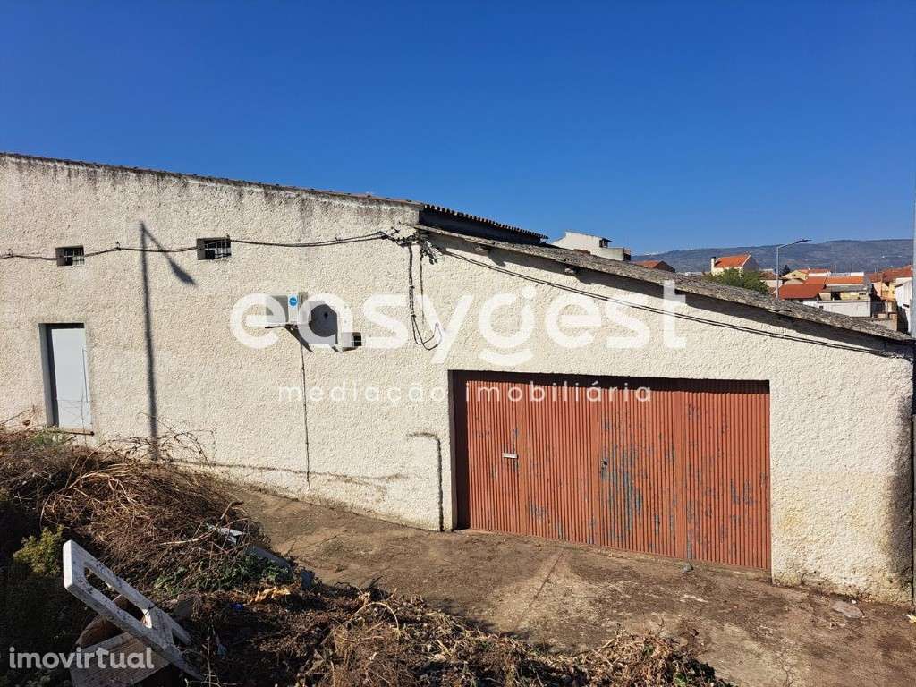 Armazém de 300 M2, com logradouro, no Município de Torre de Moncorvo - Grande imagem: 5/15