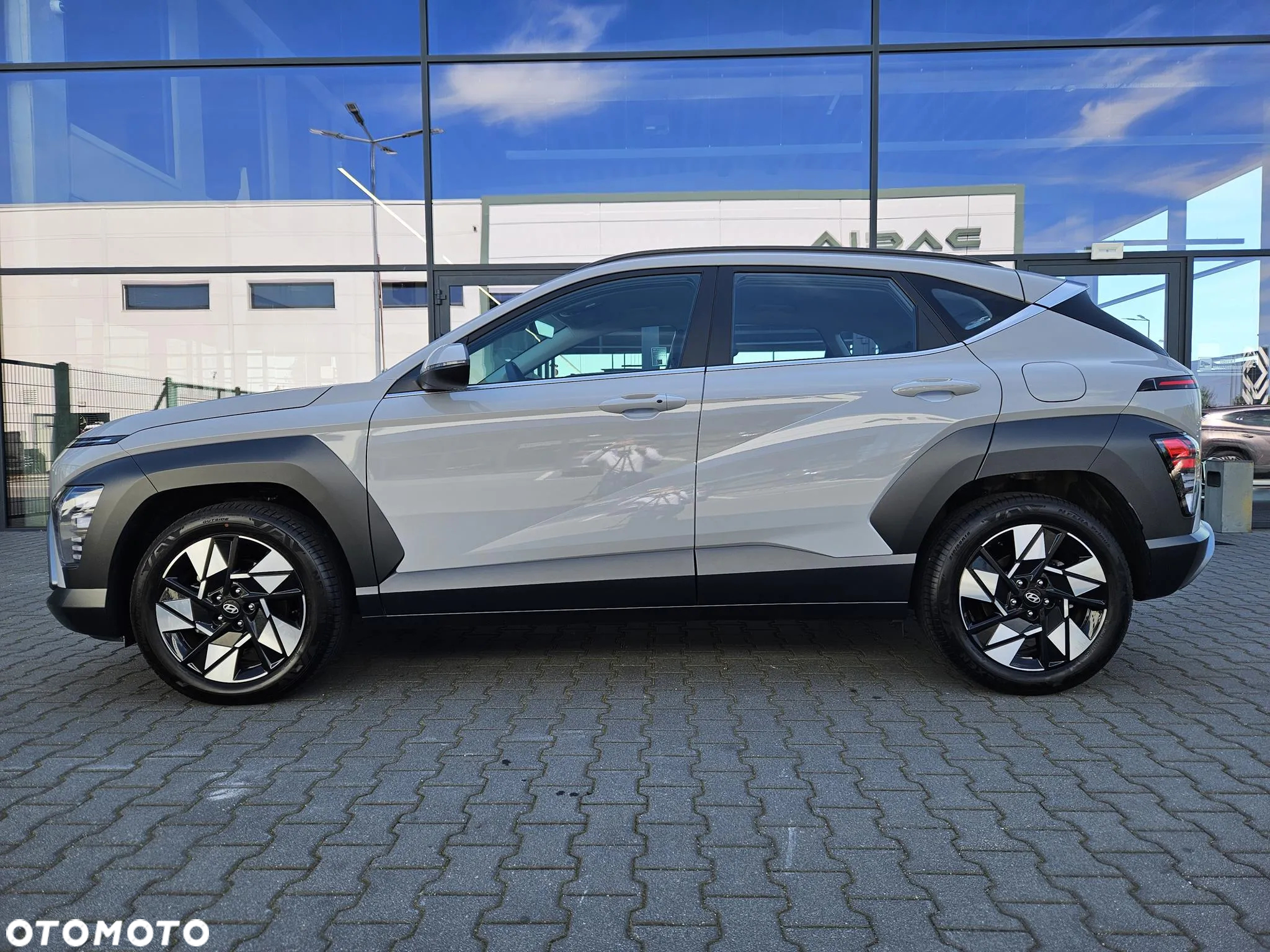 Hyundai Kona 1.6 GDI Hybrid Executive DCT - 4