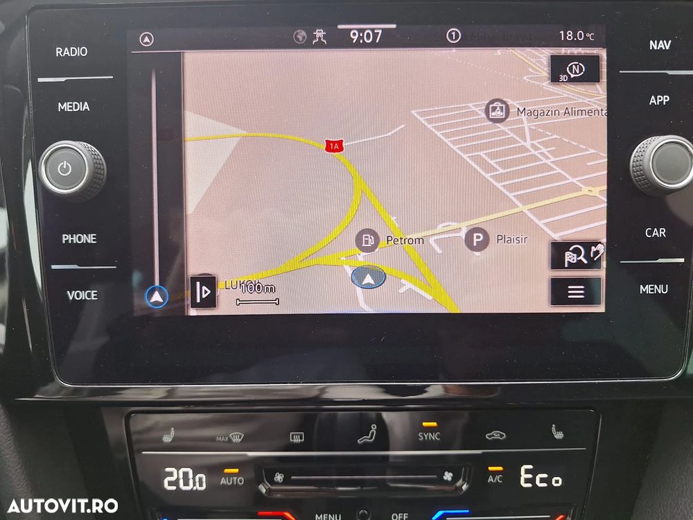 Volkswagen Passat - 15
