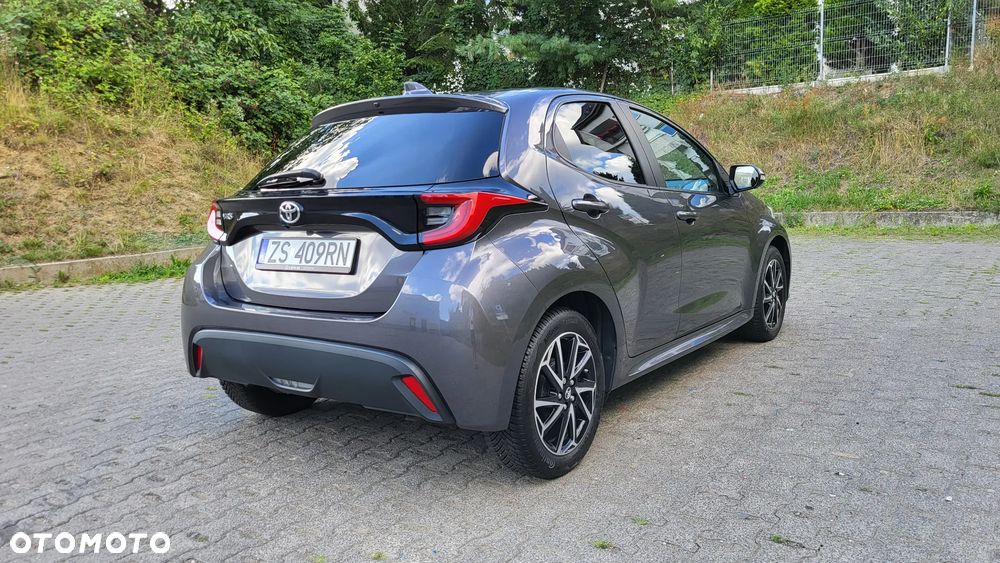 Toyota Yaris 1.5 Comfort - 12