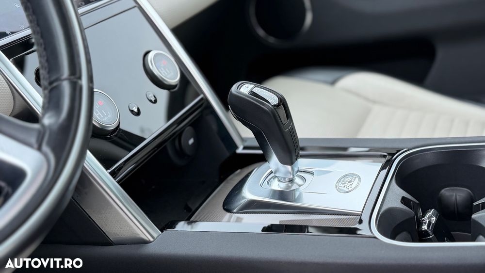 Land Rover Discovery Sport 2.0 D180 R-Dynamic MHEV HSE - 36