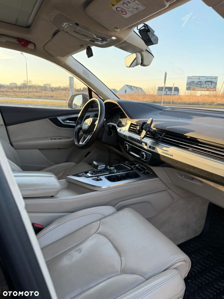Audi Q7 - 5