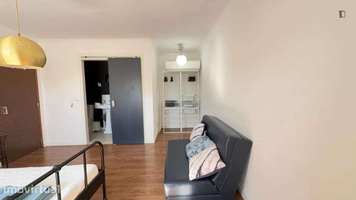 Apartamento com 2 quartos - localizado em Setubal - Grande imagem: 5/23