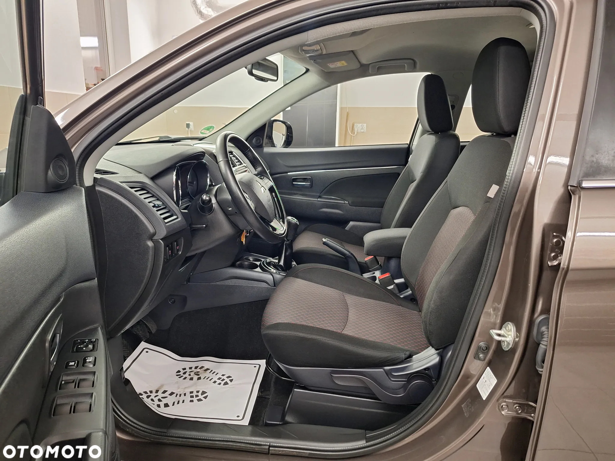 Mitsubishi ASX 1.6 2WD Diamant Edition+ - 17