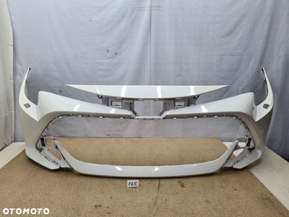 ZDERZAK PRZÓD PRZEDNI TOYOTA COROLLA E21 - 1