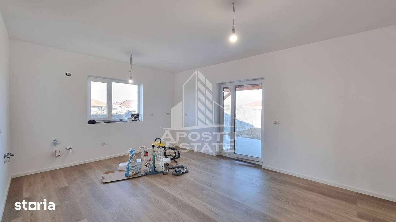 Jumatate de duplex de vanzare, pe parter, cu 3 camere si 2 bai, Sag, T - Imagine principală: 3/12