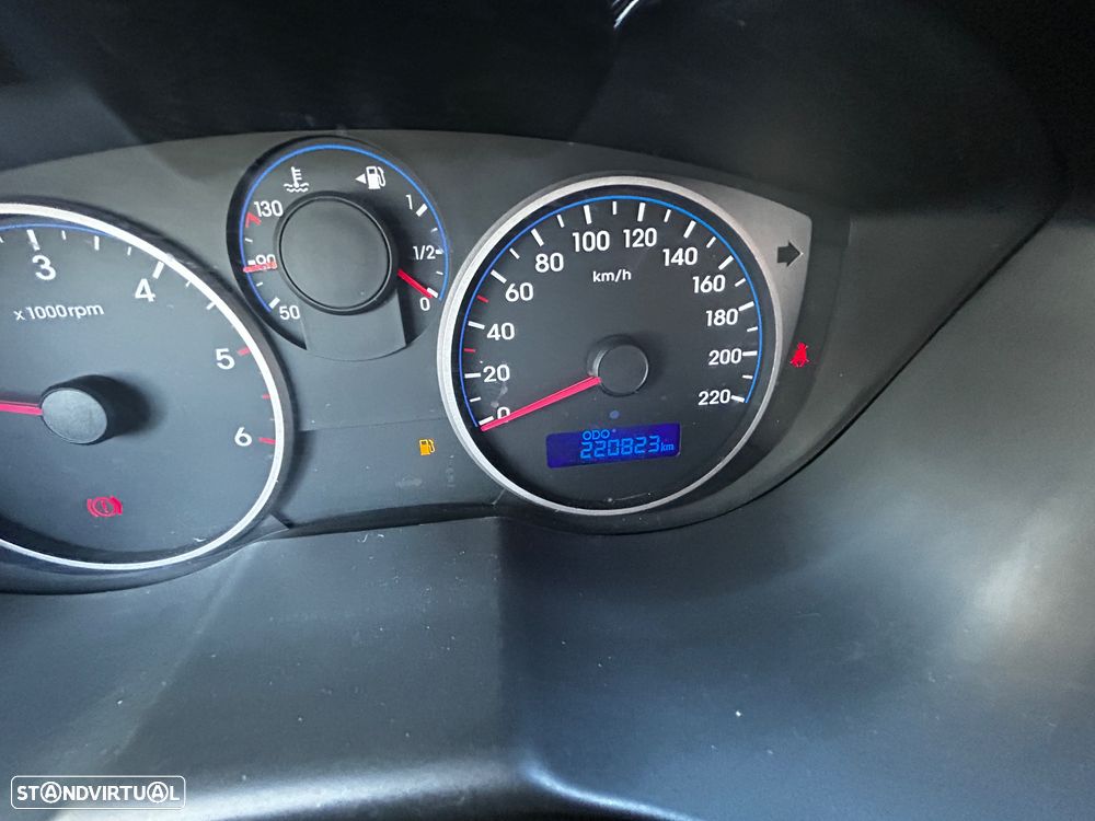 Hyundai i20 1.1 CRDi Urban - 34