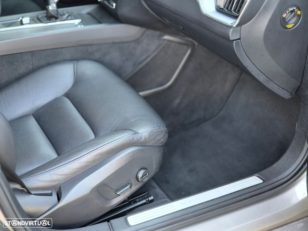 Volvo V60 2.0 D3 R-Design Geartronic - 14