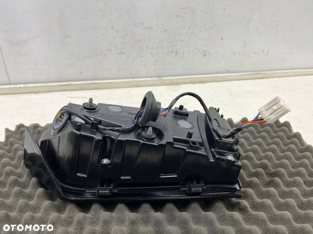 Lampa MG HS EHS 18-20r. lewa tylna w klapę bagażnika LED oryginalna EU 10420735 as23661182 - 9