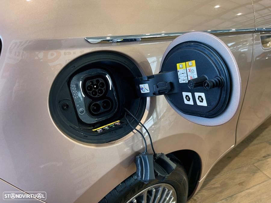 Fiat 500e C Icon - 12