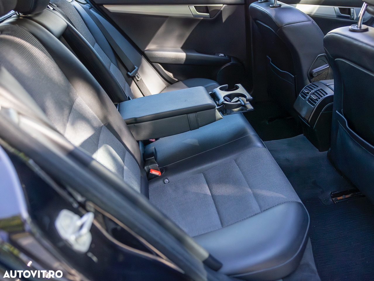 Mercedes-Benz C 180 T BlueEFFICIENCY 7G-TRONIC - 5