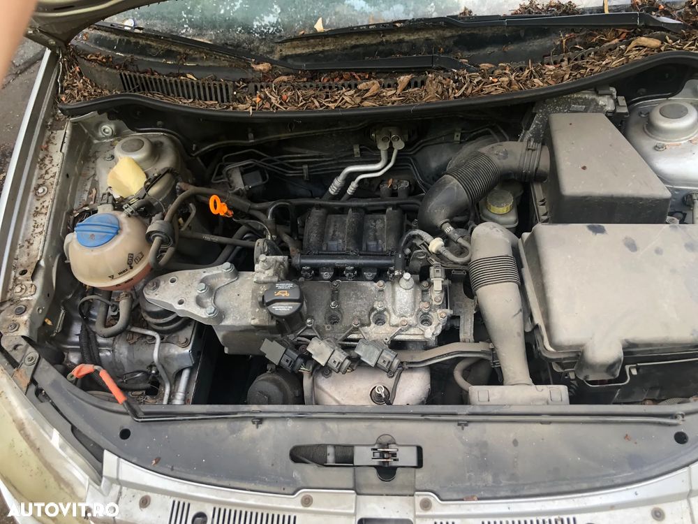 Dezmembrez VW Volkswagen Polo 9N facelift gri argintiu benzina - 6