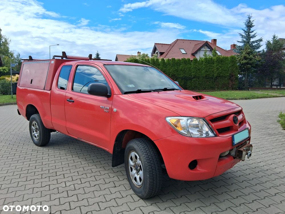 Toyota Hilux 2.5 D-4D DLX - 2
