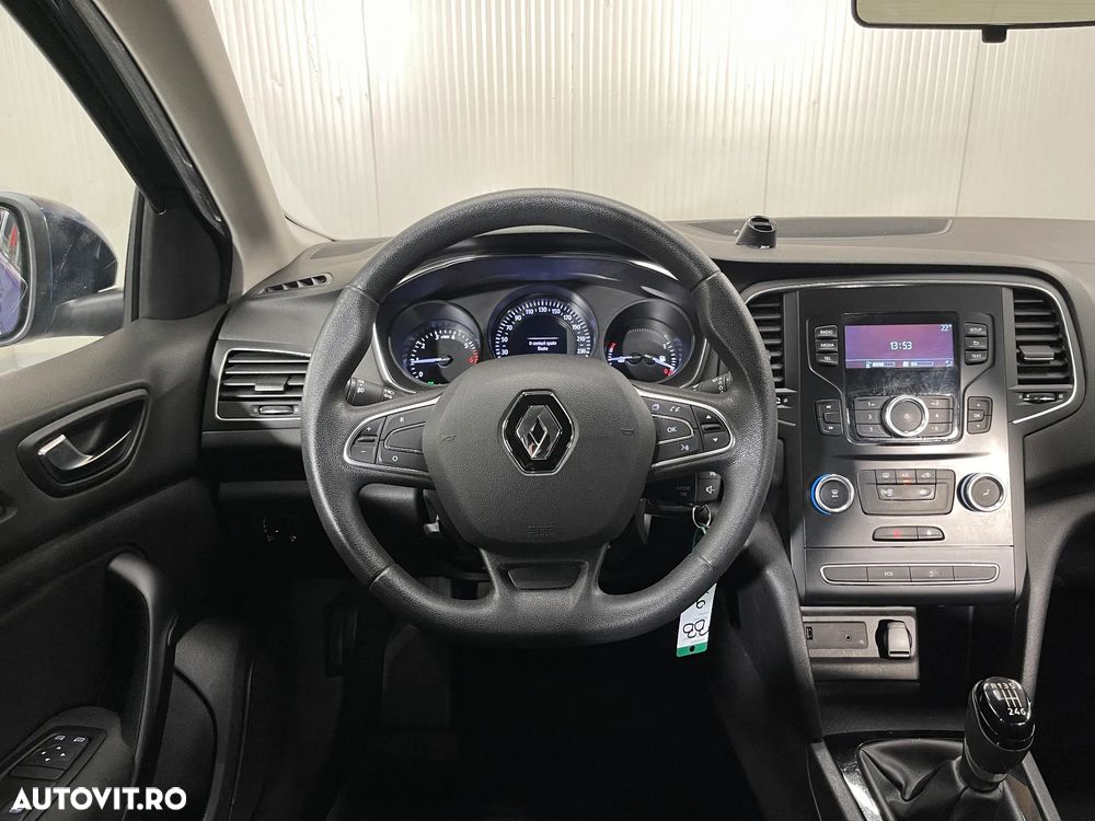 Renault Megane TCe GPF Zen - 7