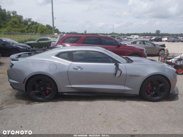Chevrolet Camaro - 5