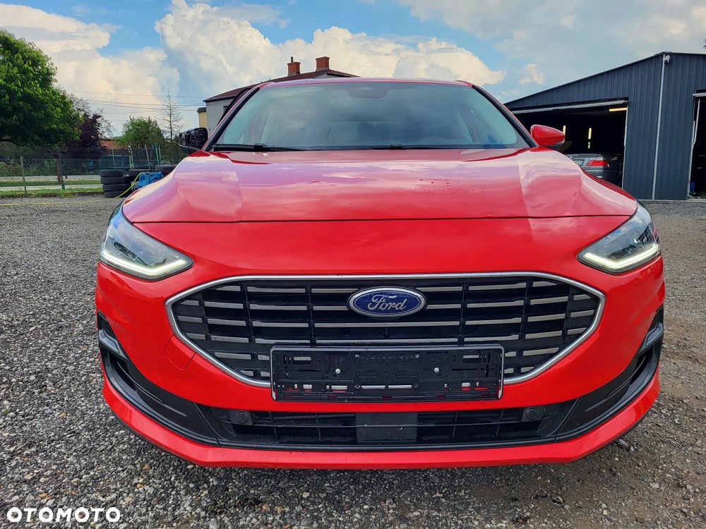 Ford Focus 1.0 EcoBoost Hybrid TITANIUM - 5