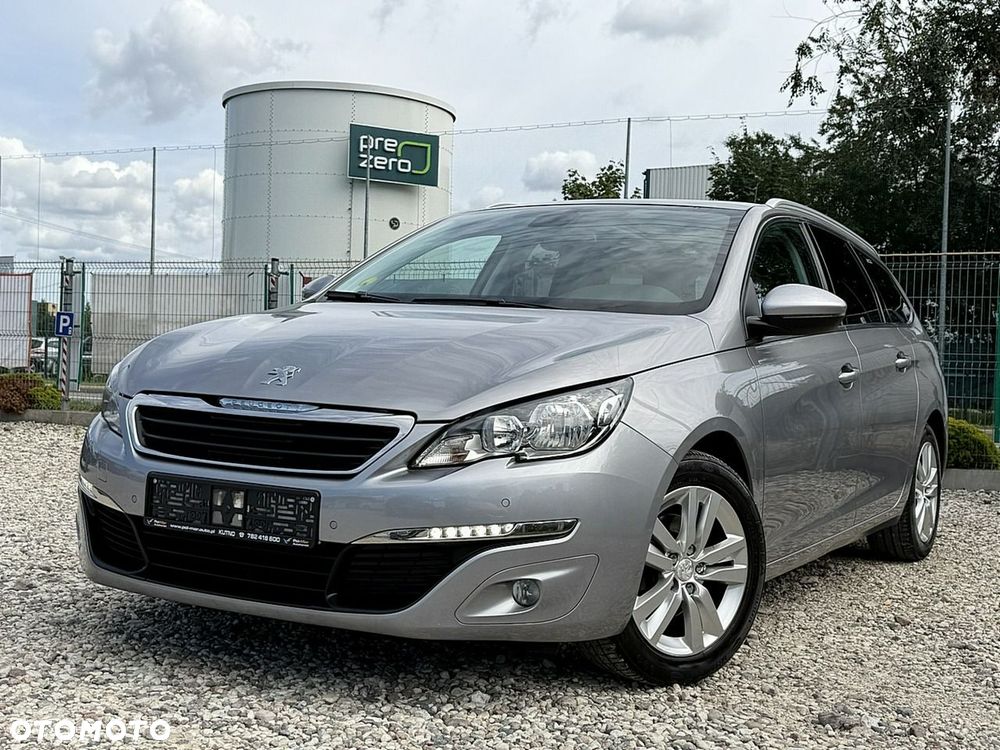 Peugeot 308 - 23