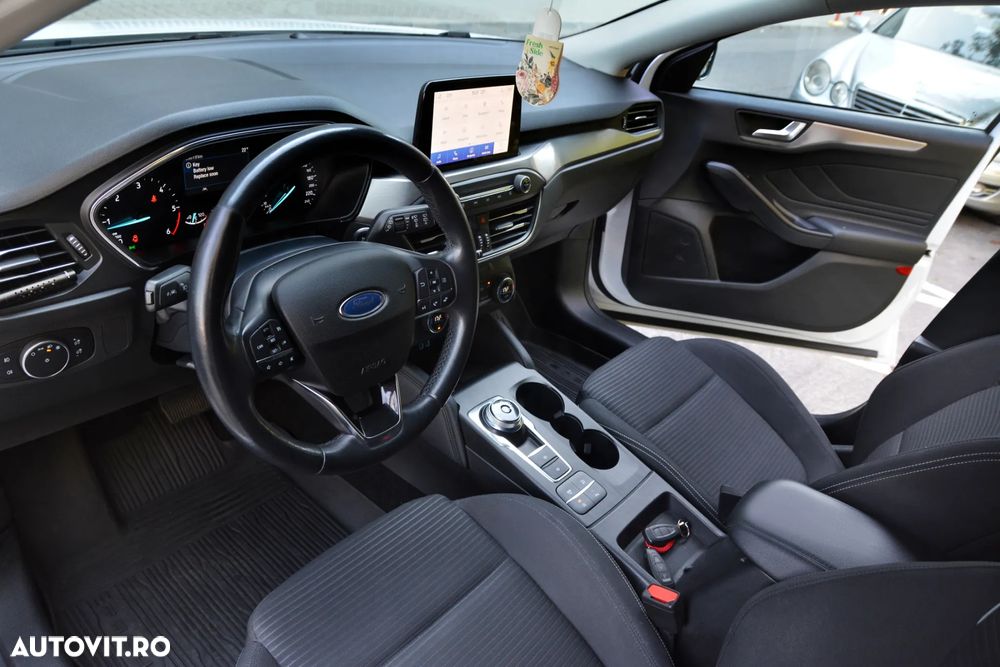Ford Focus 1.5 TDCi DPF Start-Stopp-System Aut. Titanium - 8