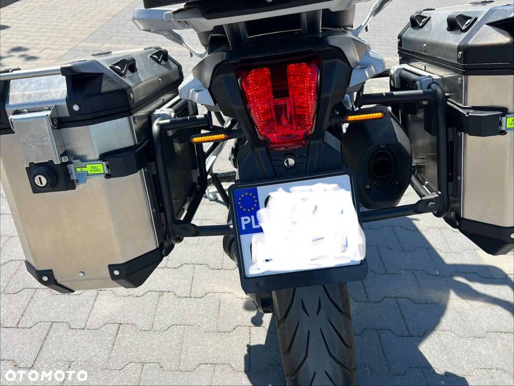 Triumph Tiger - 23