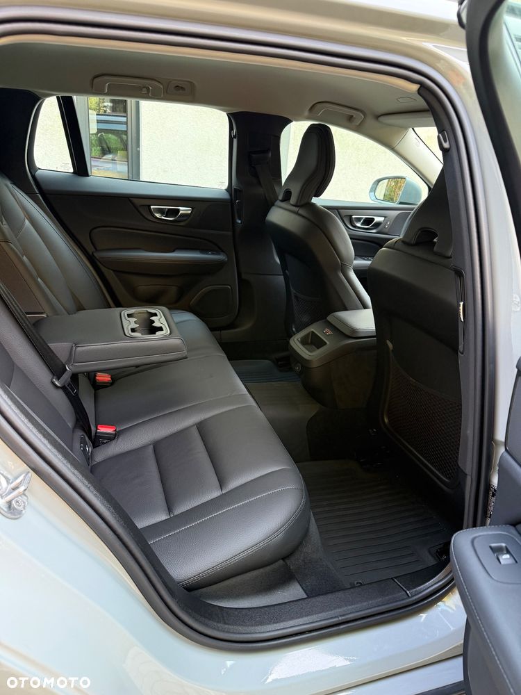 Volvo V60 - 14