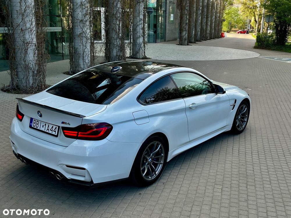 BMW M4 DKG - 13