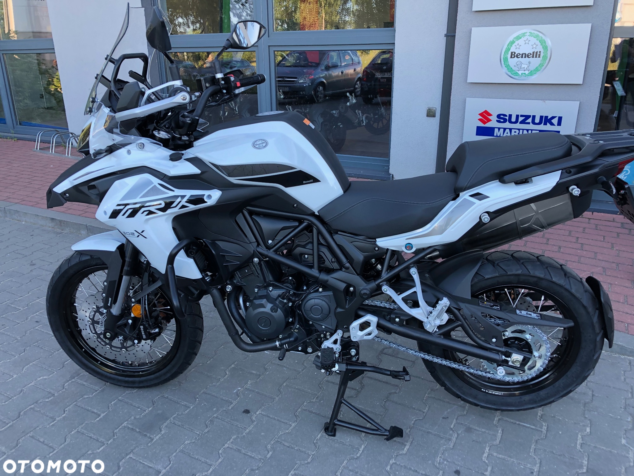Benelli TRK 502X - 3