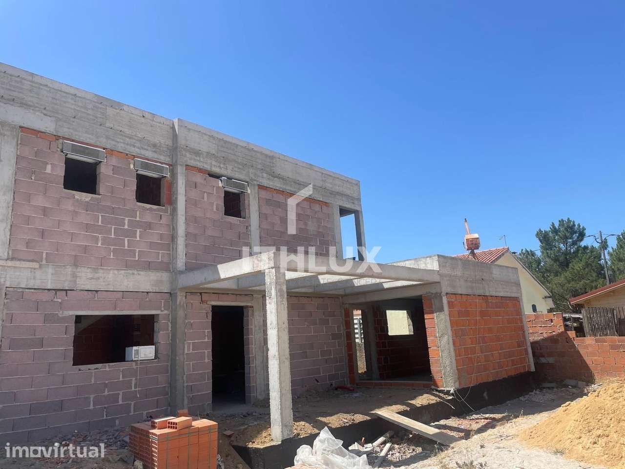 Moradia geminada T3 em construção - Grande imagem: 2/4